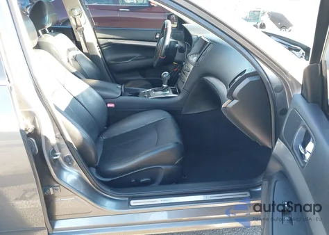 2013 Infiniti G37X z USA, uszkodzony, nr VIN JN1CV6AR6DM755511